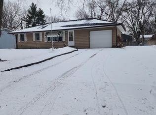 8657 Ingersoll Ave S, Cottage Grove, MN 55016