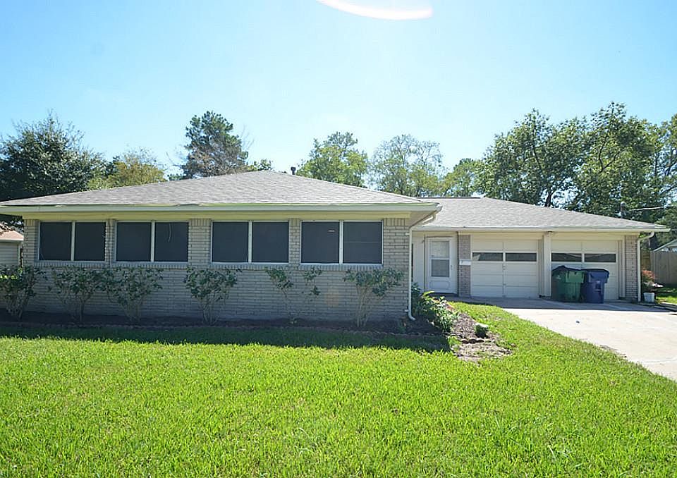 1st image of 1511 Fairview Dr