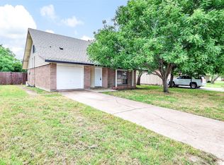 3010 Ridgeview Ln, Irving, TX 75062