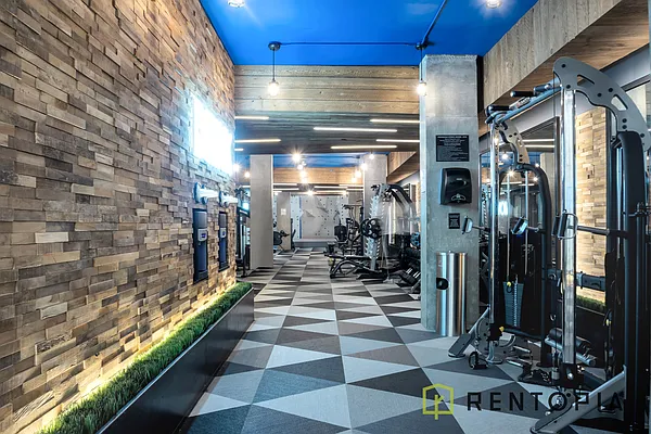 Rented by The KCI Group | media 100