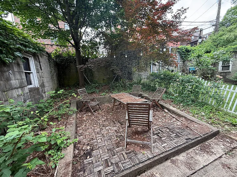 1458 N Euclid Ave — Photo 10