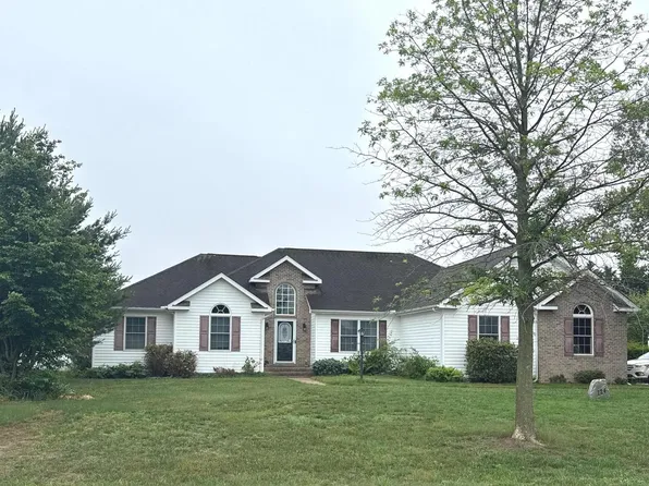 124 Lucky Ben Dr, Harrington, DE 19952