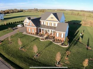 14532 Falconaire Pl, Leesburg, VA 20176