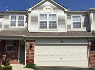553 Woods Creek Ln, Algonquin, IL 60102