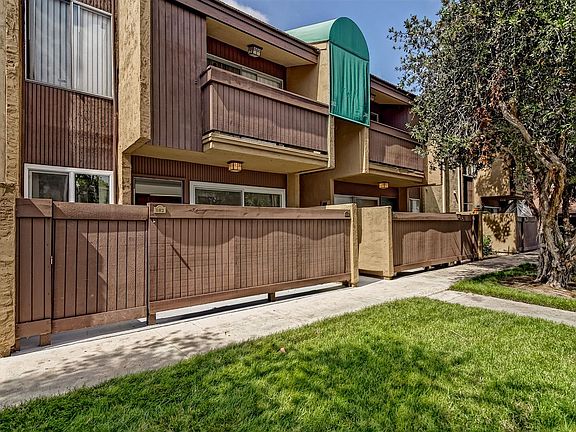 4th image of 3456 Castle Glen Dr Unit 182