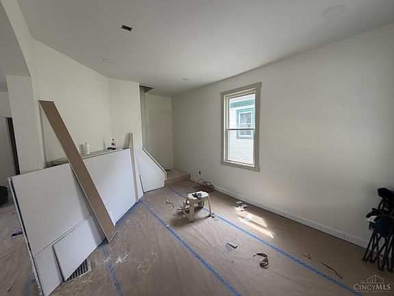 4th image of 4334 Watterson St