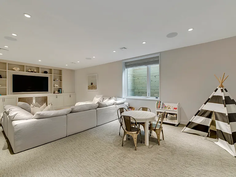 5 Quadrant Hill Rd — Photo 16
