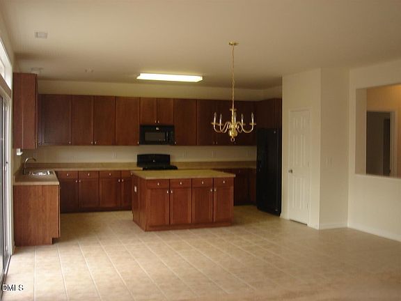 2nd image of 4001 Jockey Club Cir
