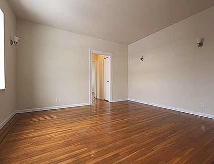 4th image of 9440 210th St #3SA