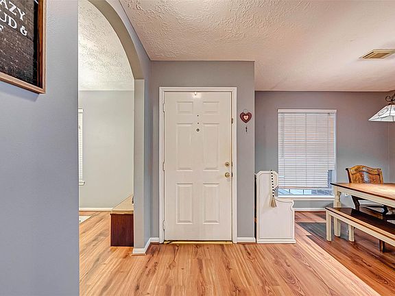 3rd image of 16203 Hilton Head Ln