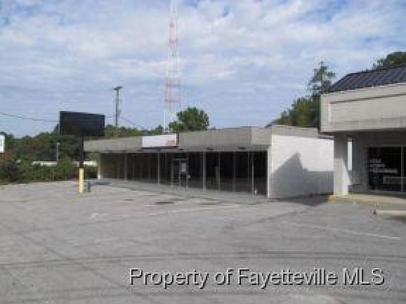 3rd image of 1330 Bragg Blvd