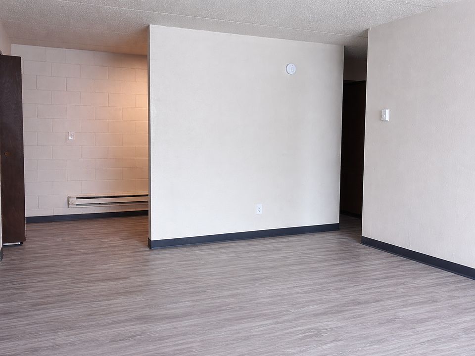 1st image of 1416-1426 10th Ave N #7