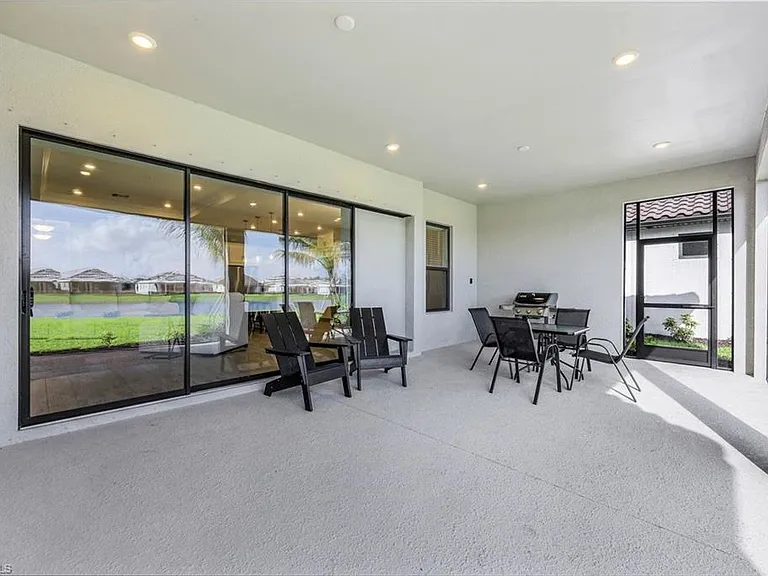 11919 Noveli Ct — Photo 18