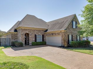 3412 Valley Crest Dr, Southaven, MS 38672
