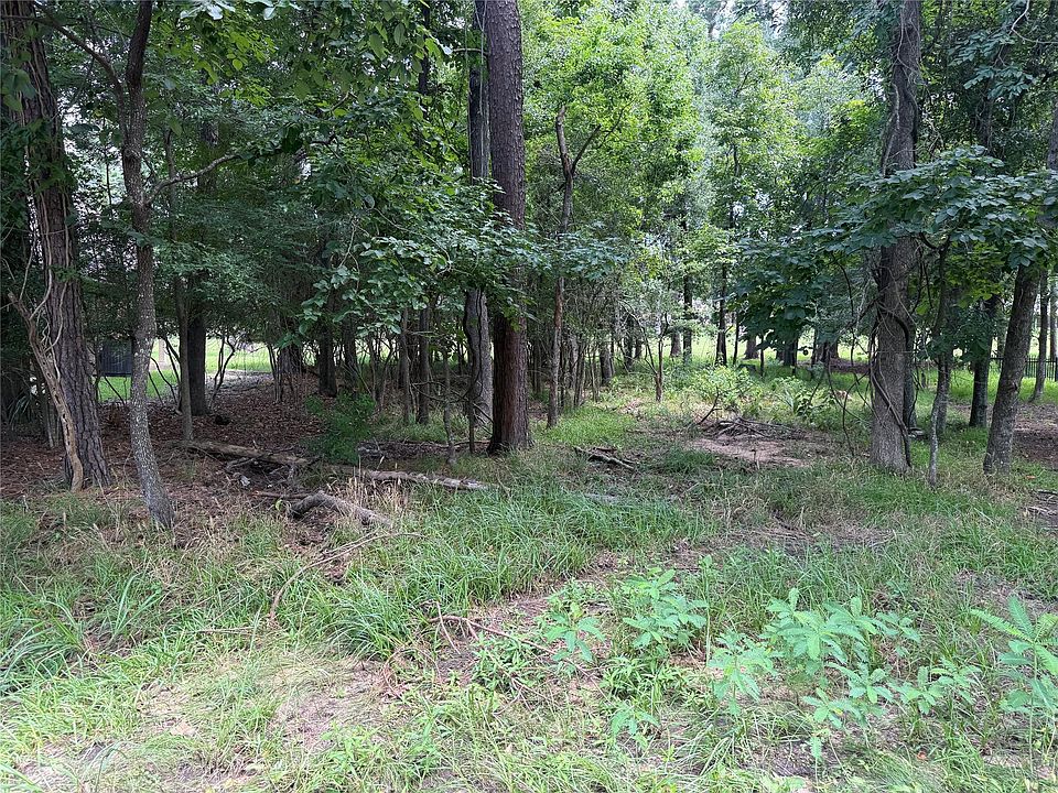 1st image of 219 Brookhollow Dr