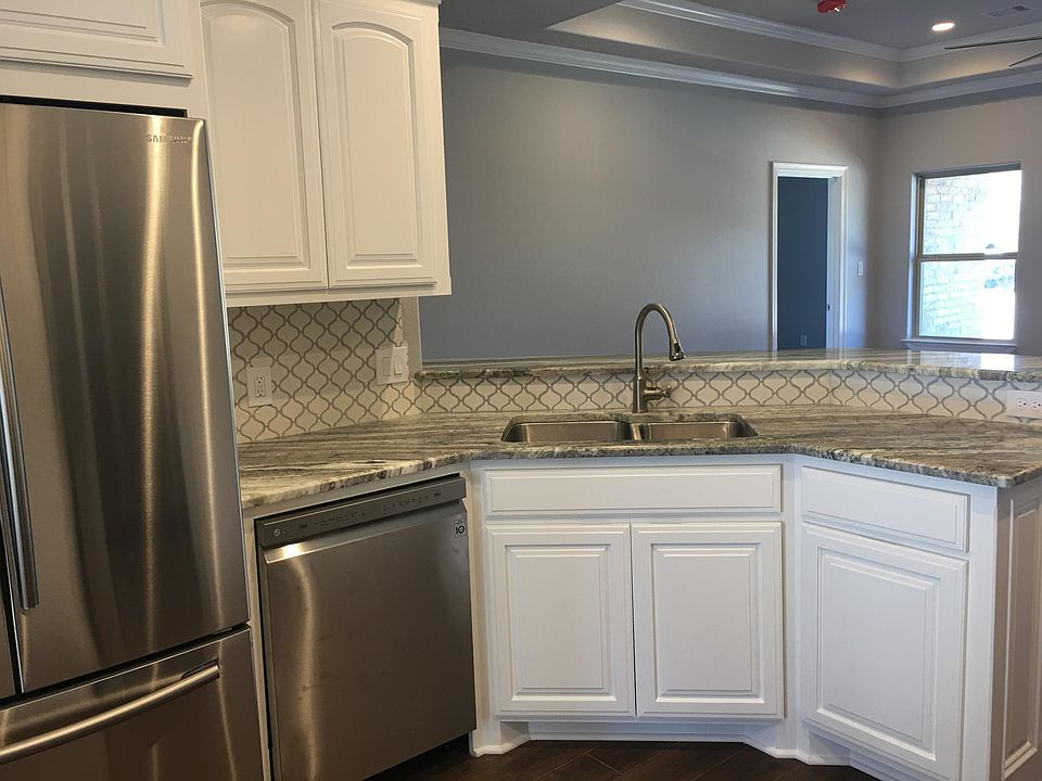Kitchen (2)