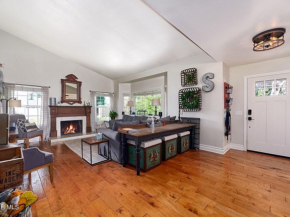 4th image of 1196 Cameo Ct