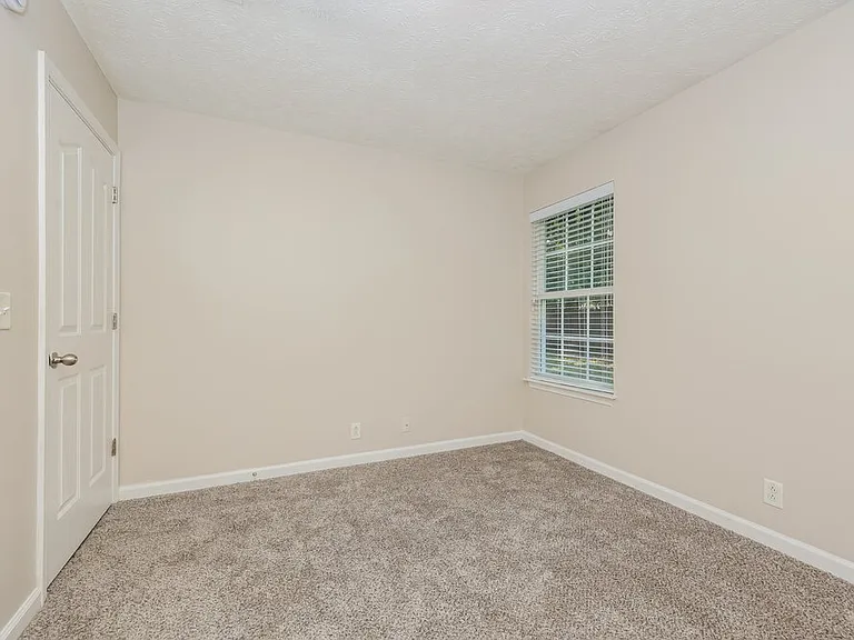 816 Pantera Dr — Photo 14