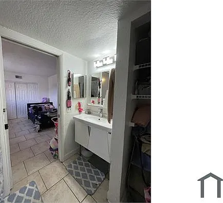 26214 SW 141st Pl — Photo 8
