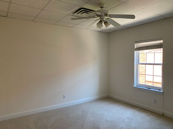5th image of 1317 Enterprise Dr #B