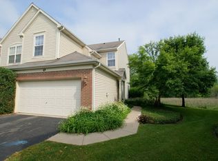 69 Keeneland Ct, Grayslake, IL 60030