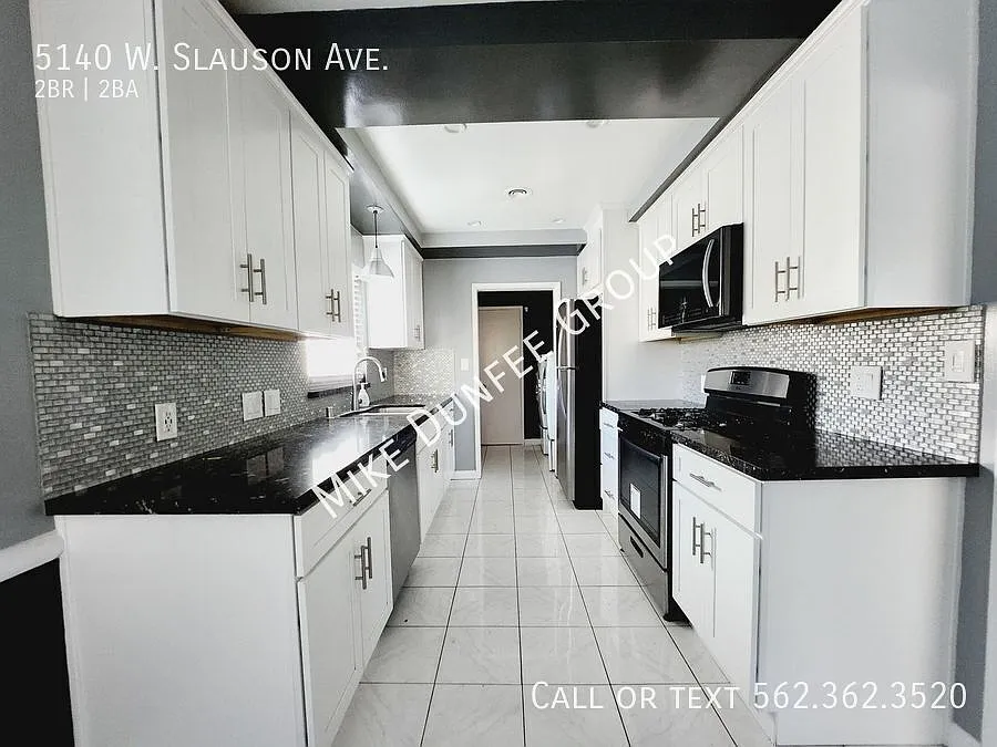 Building Photo - 5140 W Slauson Ave
