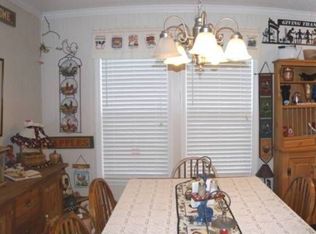 21118 Citrus Cir, Warsaw, MO 65355