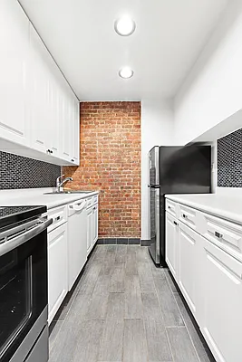 Rented by Compass | media 6