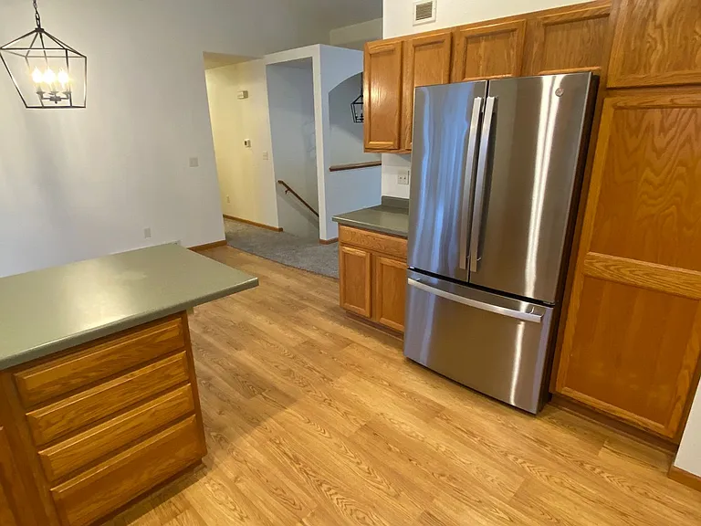 2153 Meadow Brook Way — Photo 4