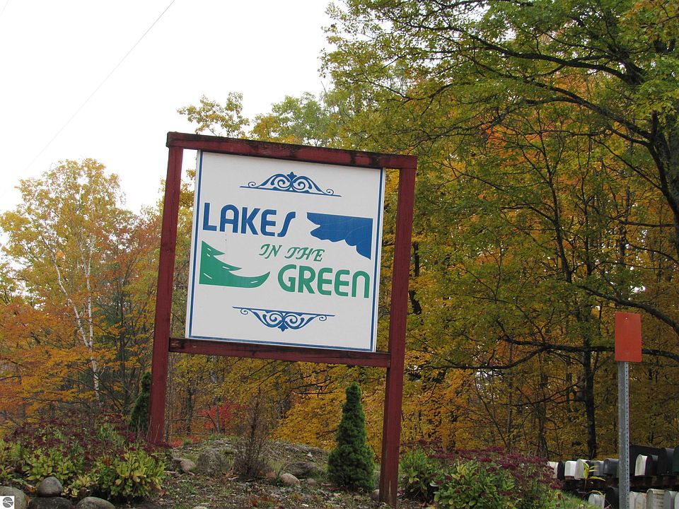 1781 W Lake Circle Dr, Barton City, MI 48705 Zillow