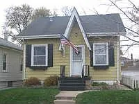 4131 Elm Ave photo 1