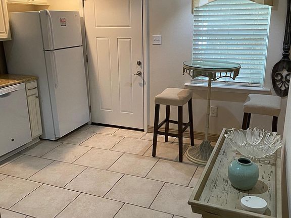 5th image of 3315 Danneel St