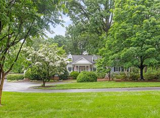 112 Brandon Pl, Winston Salem, NC 27104
