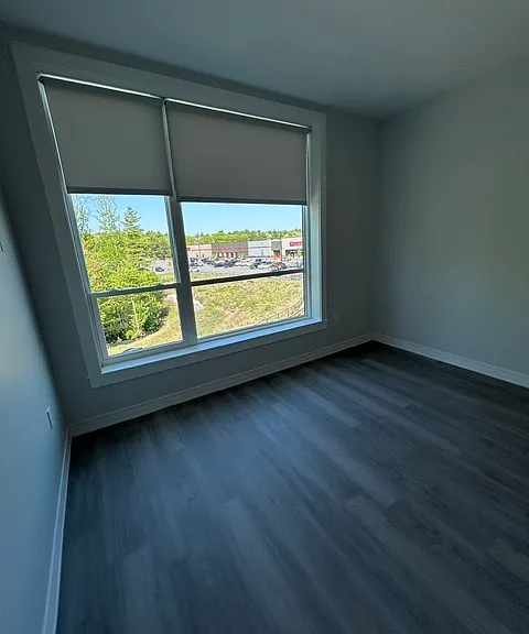 Residences at Sharon Gallery — Photo 106