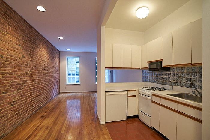 1st image of 324 E 81st St APT 2RE