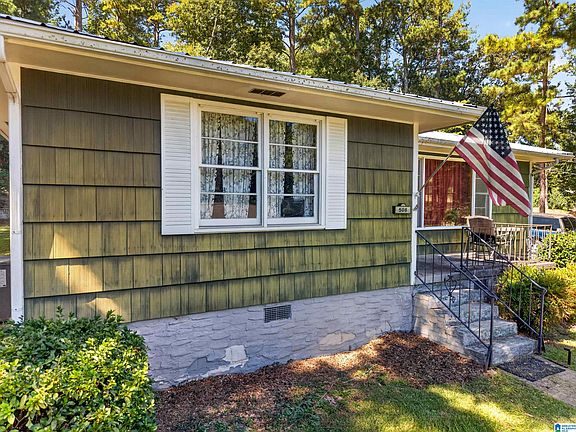 5th image of 506 Caroline Dr