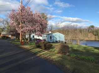 99 Hilltop Rd, Windsor, CT 06095