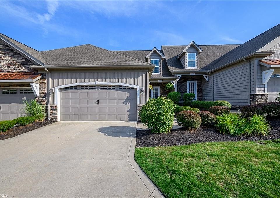 1st image of 10942 Rocky Ledge Ln