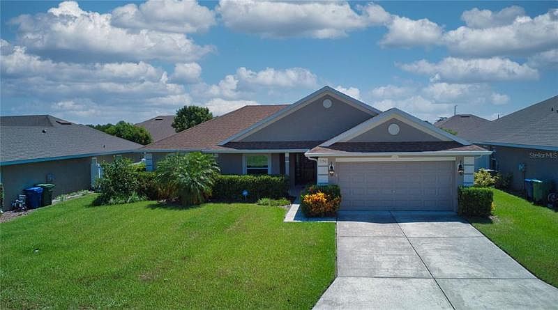 1st image of 11 Normandy Heights Cir