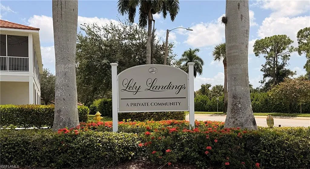 3 bed, 2.0 bath, 1659 sqft, $2,200 — Photo 1
