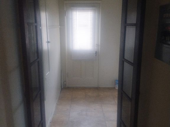 5th image of 251 Cherry Ave APT 14