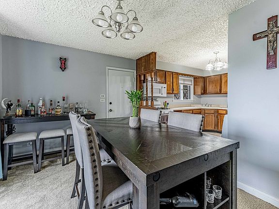 5th image of 4231 W 118th Pl