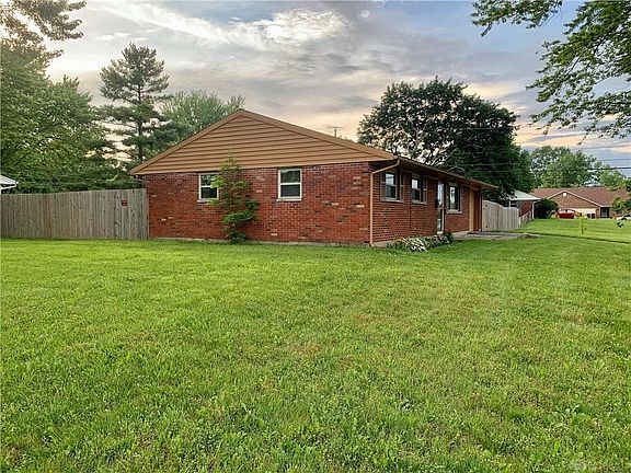 4th image of 106-106 Merrymaid Dr