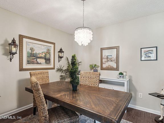 4th image of 1609 SUGARPINE Drive