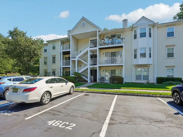945 Juniper Way, Mahwah, NJ 07430