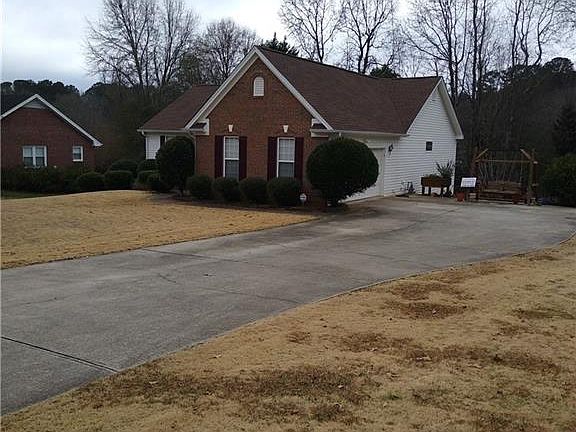 2nd image of 1133 Evelyn Ln