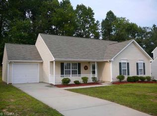 108 Lasalle Dr, Greensboro, NC 27406
