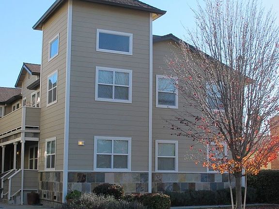 4th image of 519 Boyd St APT A