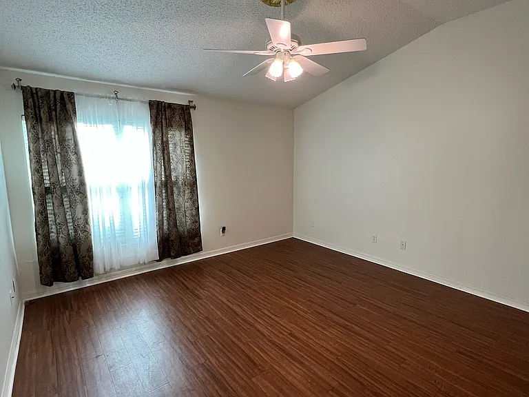 2224 Worthington Greens Dr — Photo 5