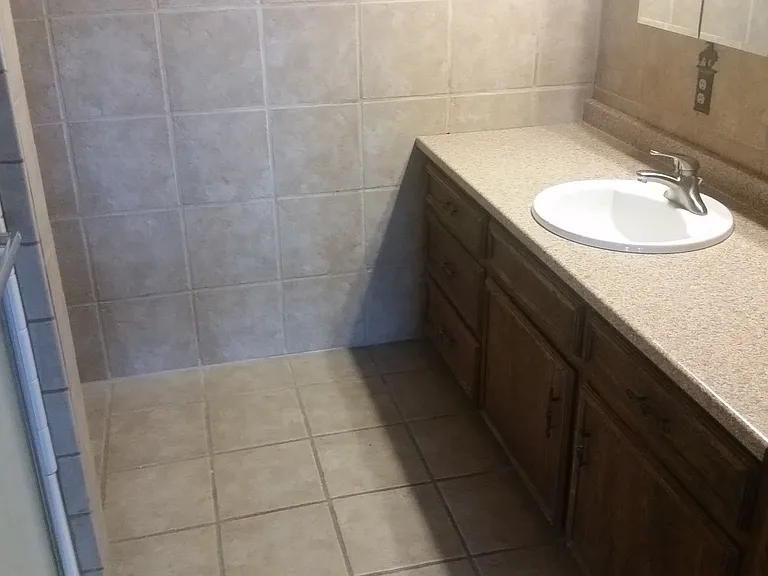 Fully tiled bathroom